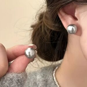 Gold Gray Pearl Stud Earrings
